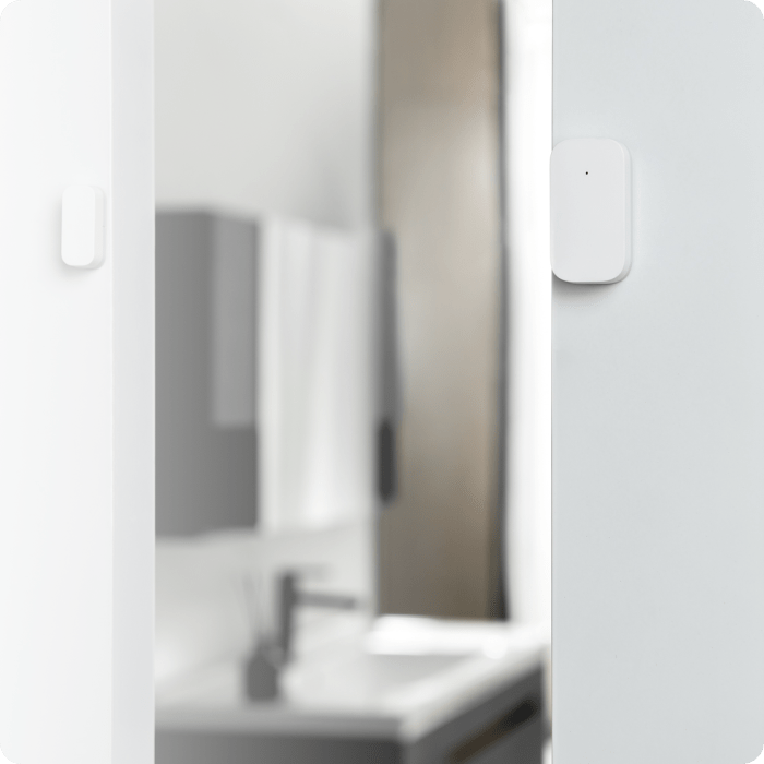 Door & Window Sensor feature