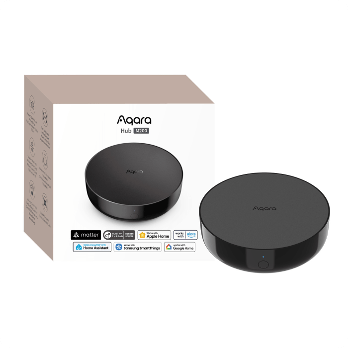 Aqara M200 with retail box - front view